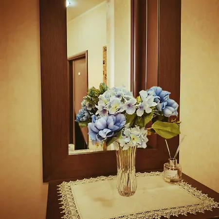 Bed & Breakfast 21-12 3*