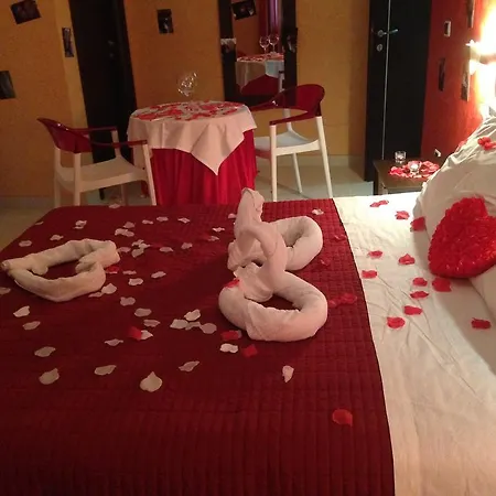 Bed and Breakfast 21-12 3*