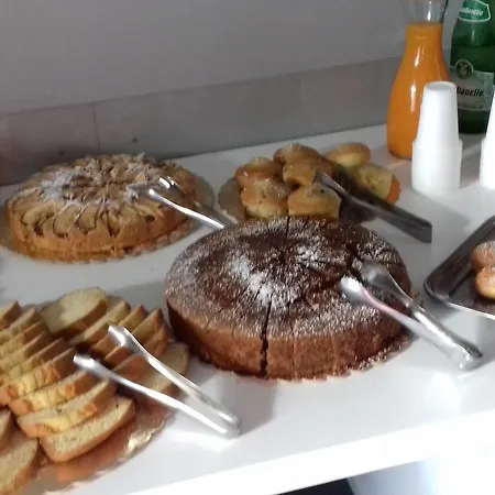 21-12 Bed and Breakfast Saviano