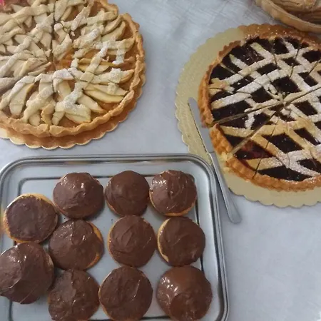 21-12 Bed and Breakfast 3*